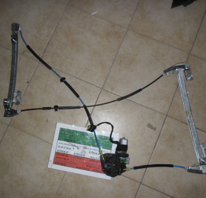 Mécanisme lève vitre avec moteur avant droit GT