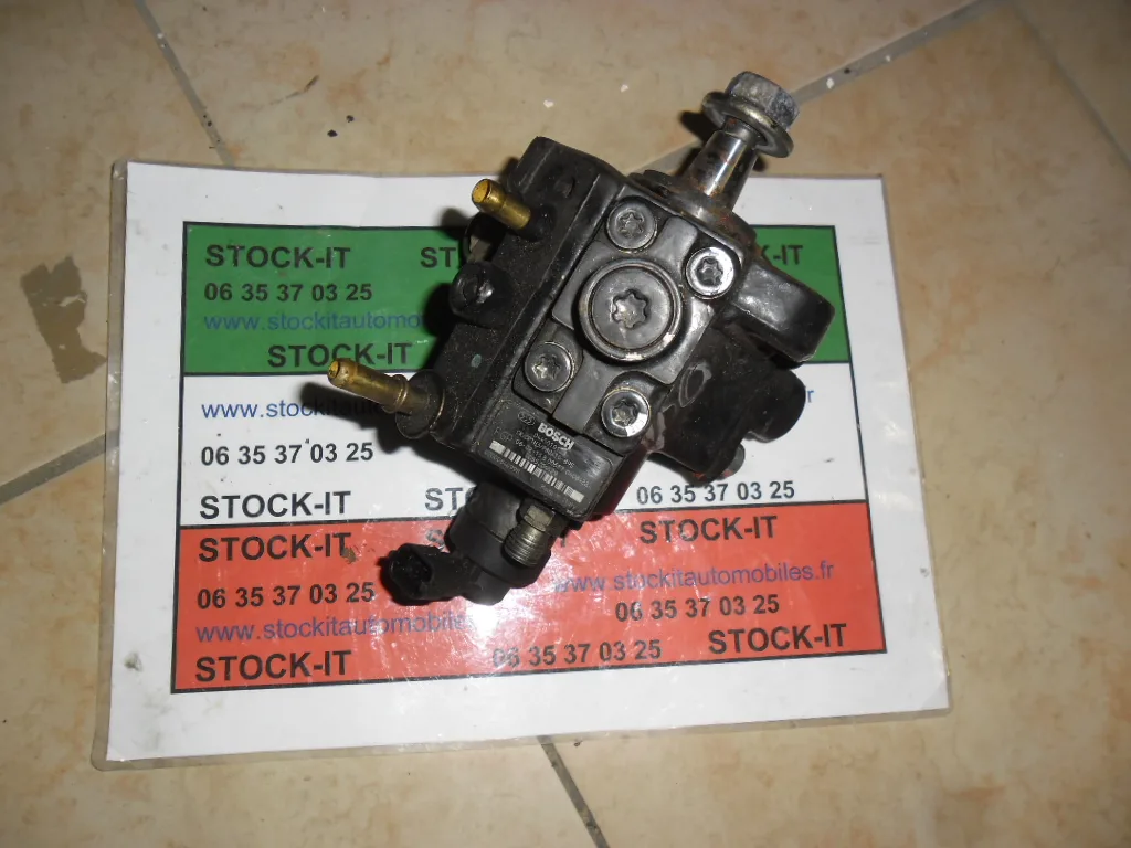 Pompe injection haute pression 159 2.4 0445010123