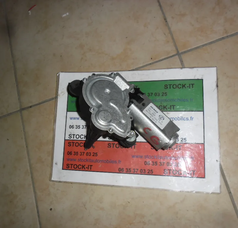 Moteur essuie glace arrière Alfa 159