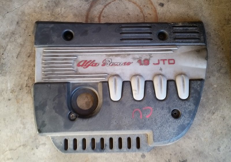 Cache moteur supérieur JTD115