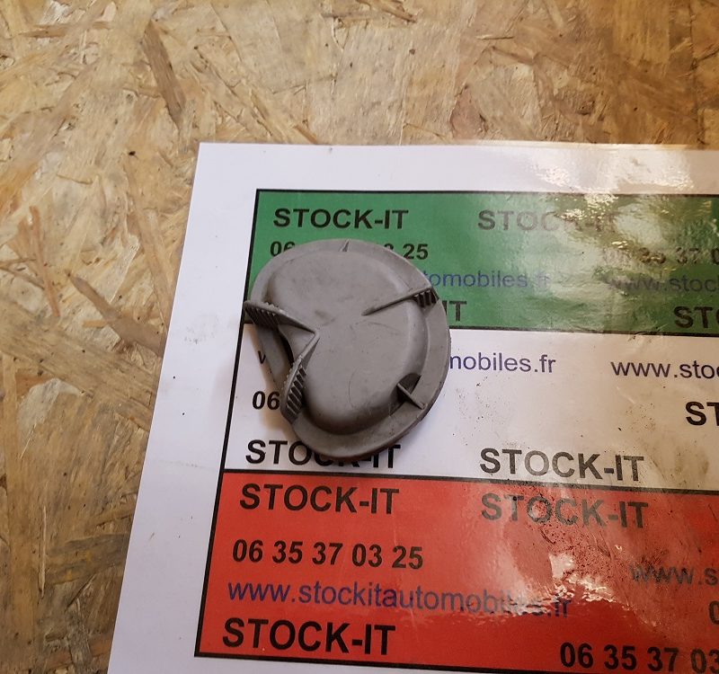 Cache ampoule 147