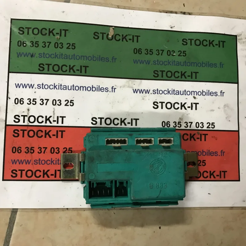 Boitier Electronique vert Alfa 166