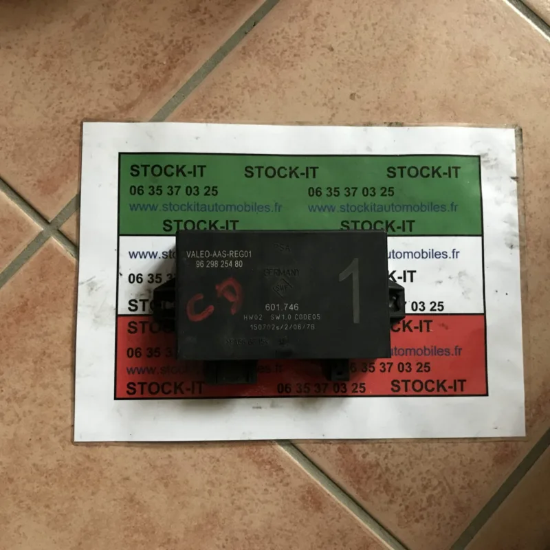 Boitier électronique 9629825480