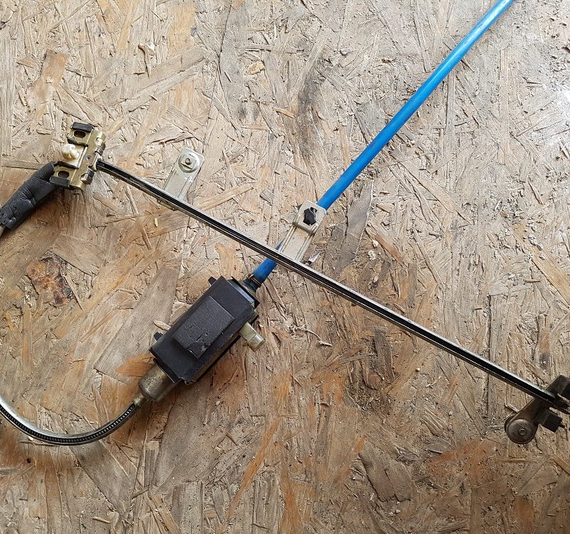 Leve vitre Avant droit Alfa 155