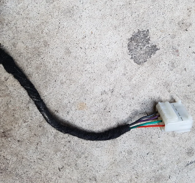 Connecteur de feu aile ARD 147