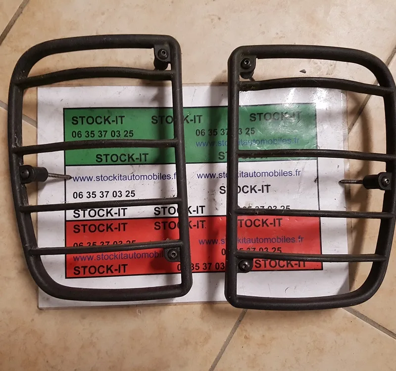 Grilles de Feux Arrières de Freelander