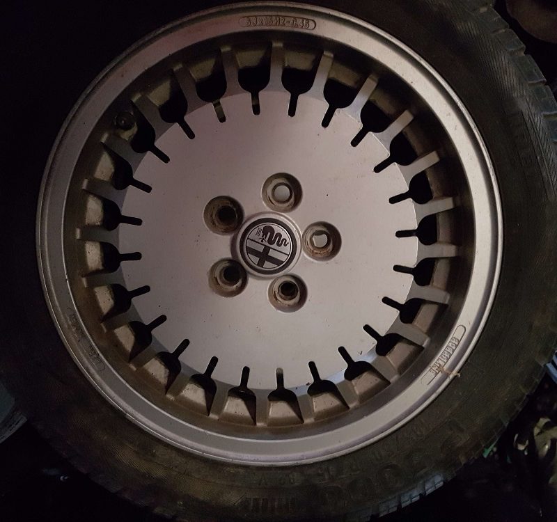 Jantes pour Alfetta et Alfa 75 (lot de quatre)