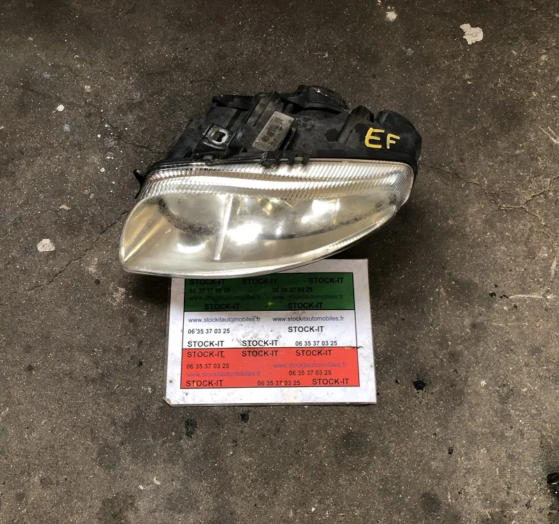 Phare Alfa GT Xénon ( sans ballast) AVANT GAUCHE