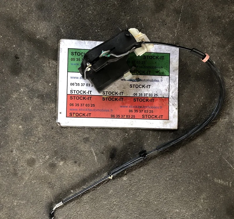 Serrure de porte AVG + cable pour Lancia Thesis