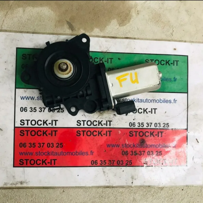 Moteur lève-vitre côté conducteur MUSA