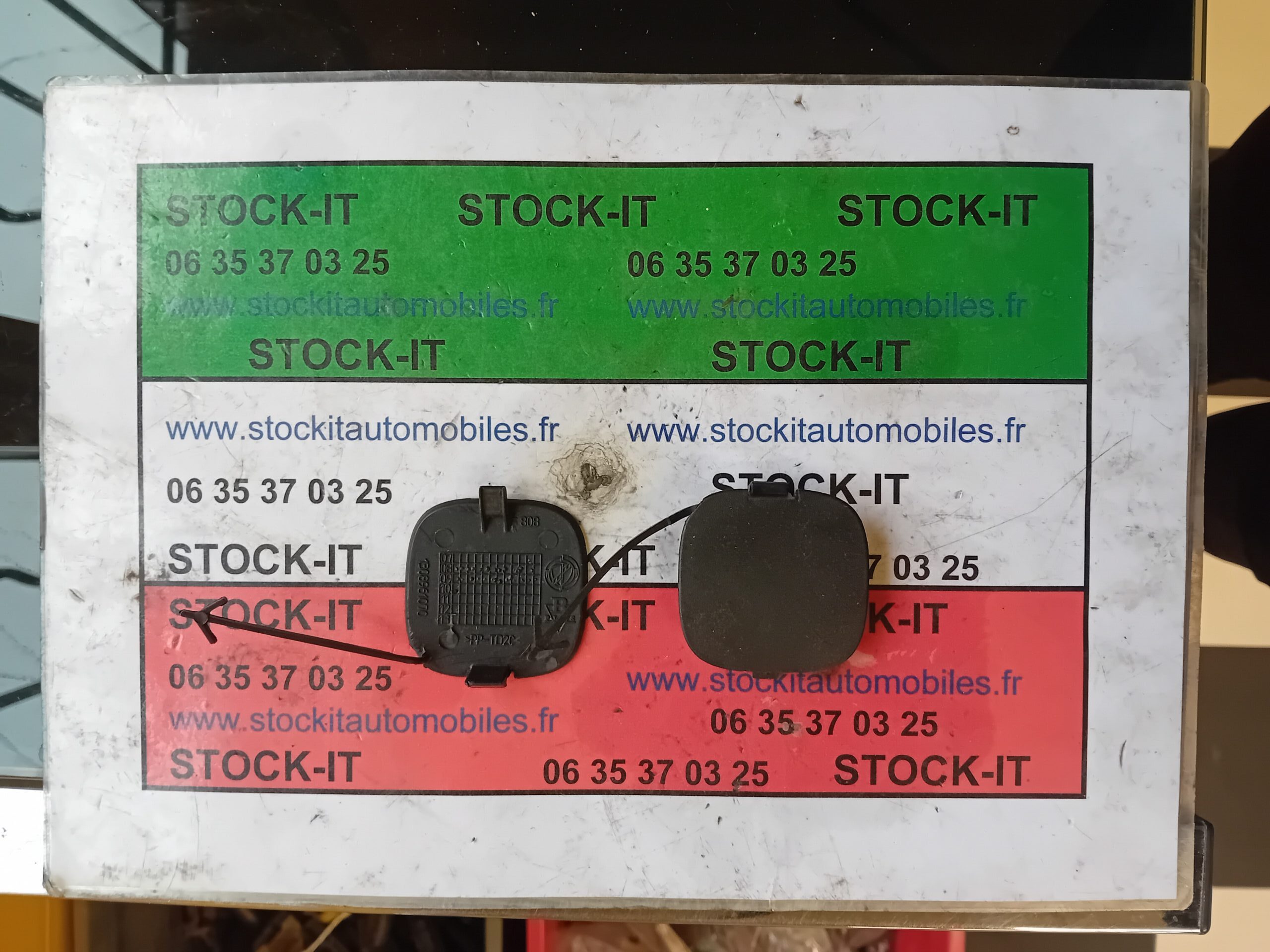 735460425 Bouchon de pare-chocs