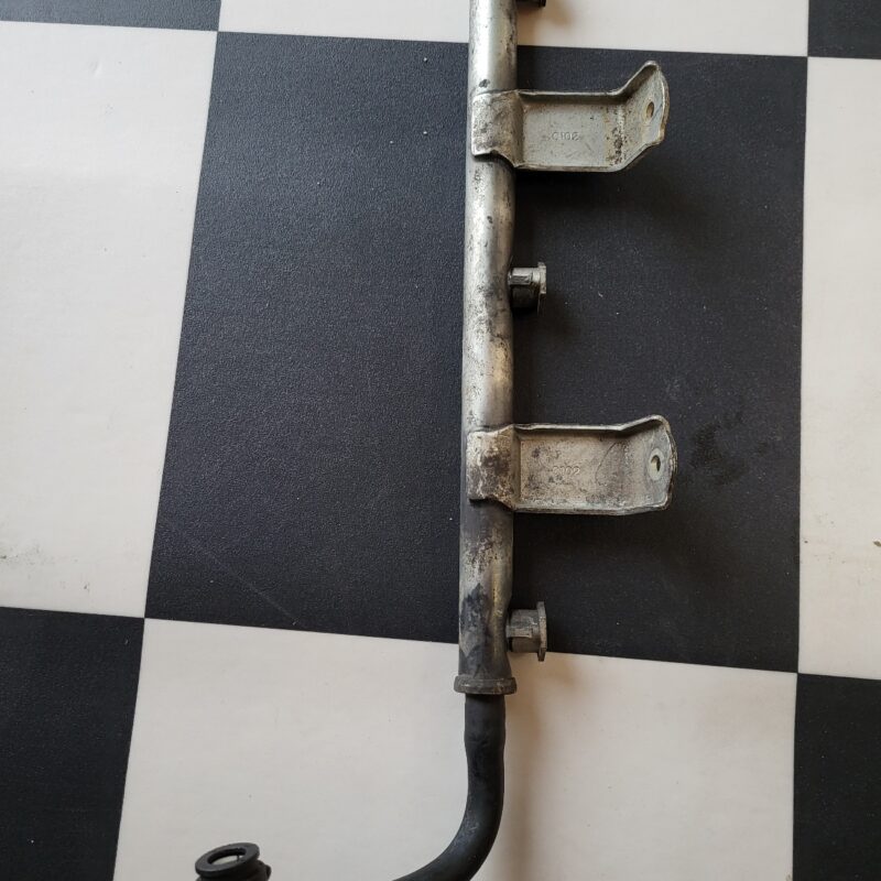 Rampe d'injection arrière pour V6 24s 3.0/3.2