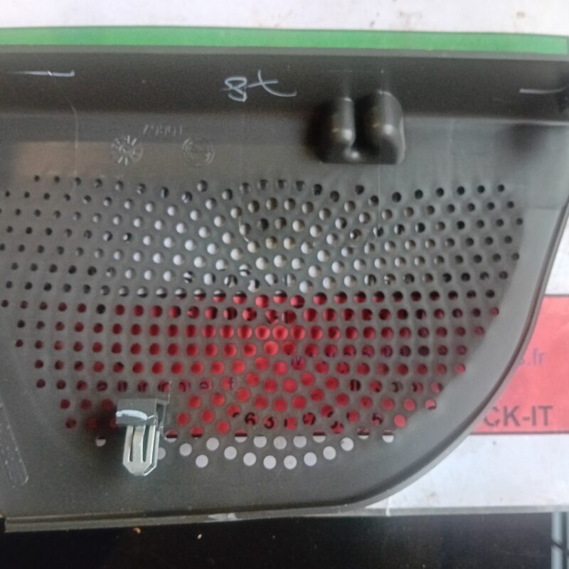 735287088 GRILLE