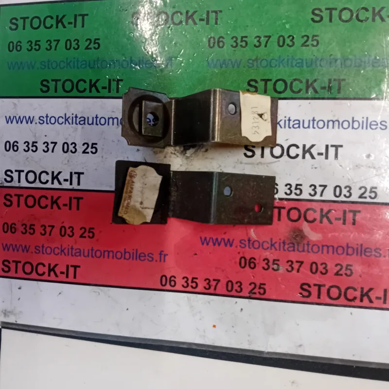 60745176 ÉTRIER SUPPORT