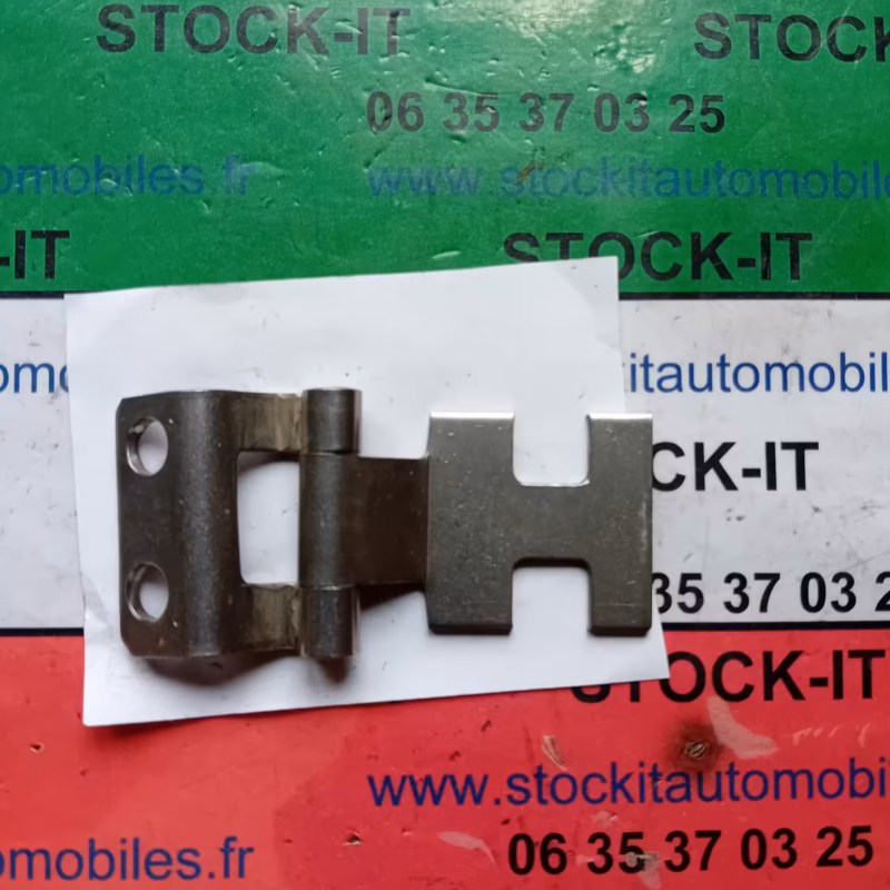 60745687 	CHARNIÈRE de coffre