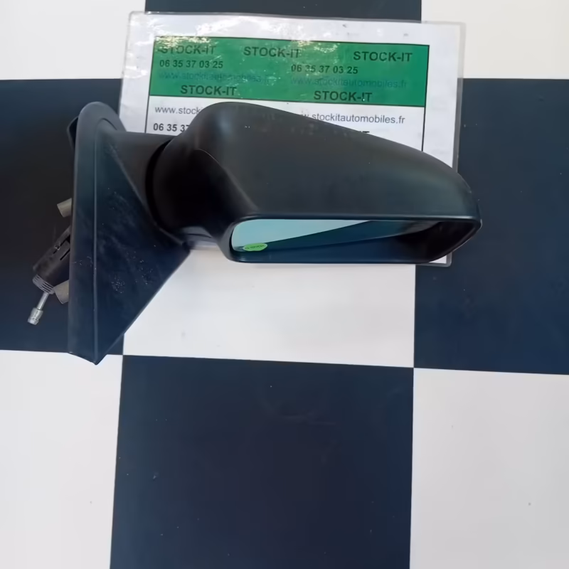 150303080 	RÉTROVISEUR DROIT NEUF