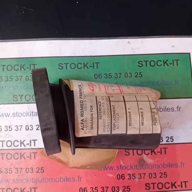 60738193 	CONDUIT support aérateur