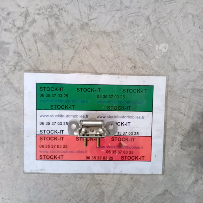 68810-95701 CHARNIERE  PORTE ARRIERE GAUCHE TOYOTA