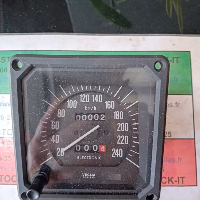 60703459 	COMPTEUR KILOMETRIQUE