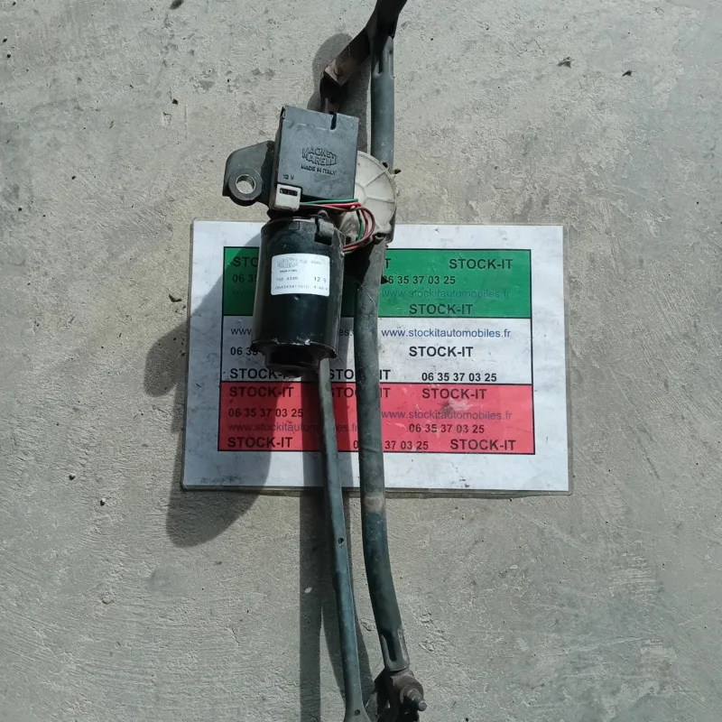 Moteur d'essuie-glace 064343411010 MAGNETI MARELLI