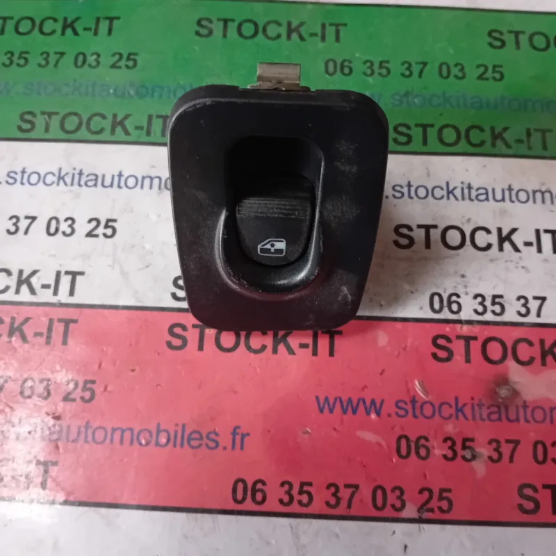 Interrupteur de lève vitre avant droit LANCIA YPSILON ...735360608