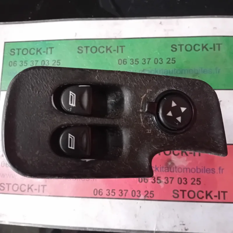 Commande de lève vitres Alfa Roméo 147 1.6 735263175/ 60352700