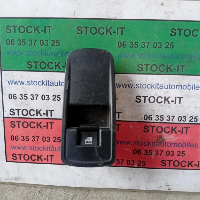 Fiat Ducato Interrupteur commande lève-vitre B569