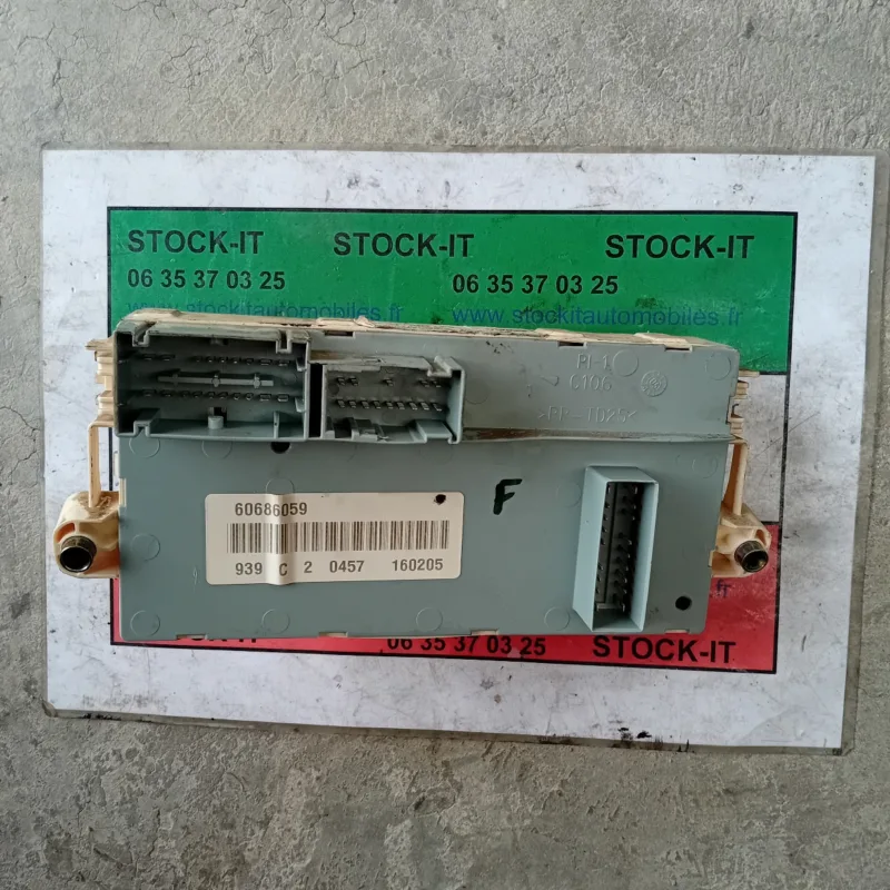 60686058 Alfa Roméo 159 Module de contrôle sans clés