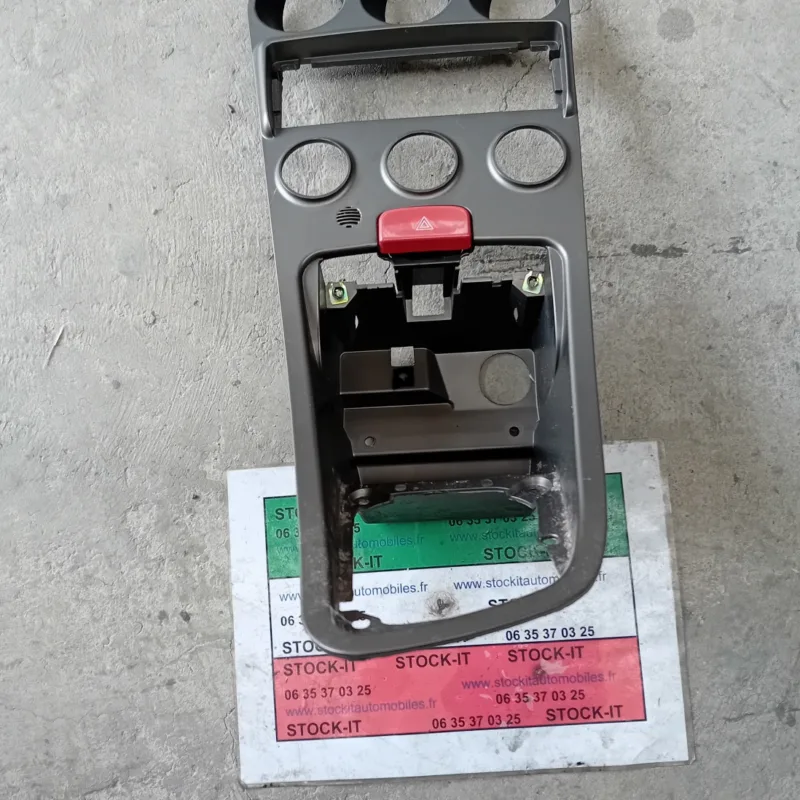 Console centrale Alfa Roméo 156 de 1997 à 2002