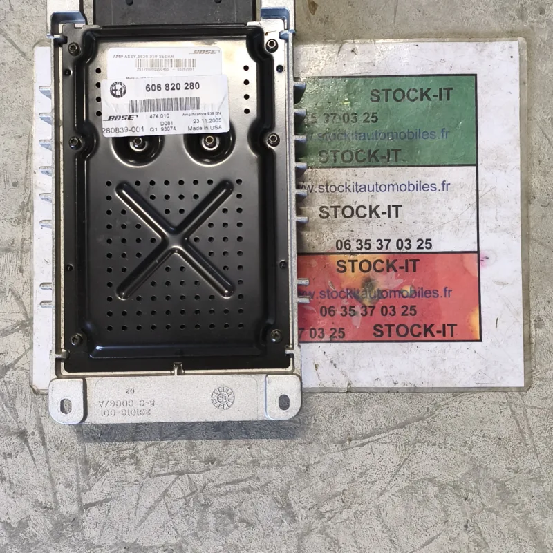 AMPLIFICATEUR bose alfa Roméo 159 606 820 280 avec support