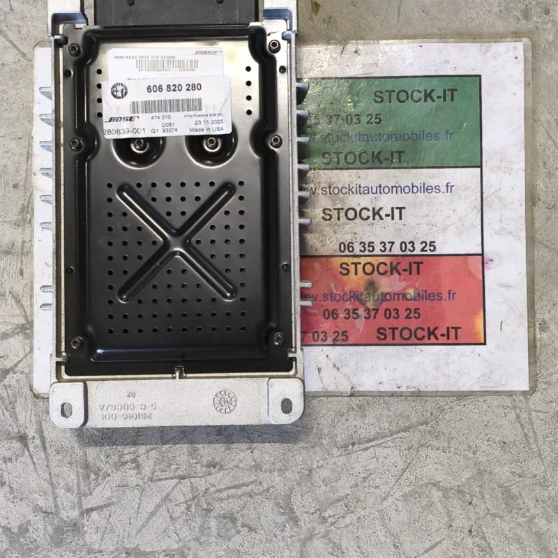 AMPLIFICATEUR bose alfa Roméo 159 606 820 280 avec support