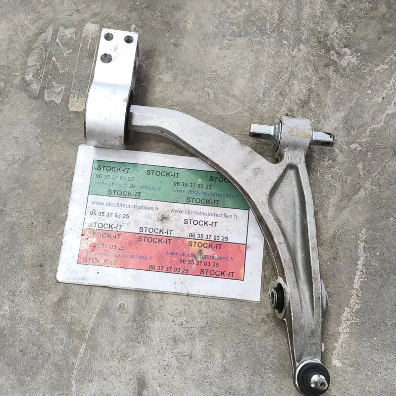 Bras de suspension avant Gauche Alfa Roméo 159