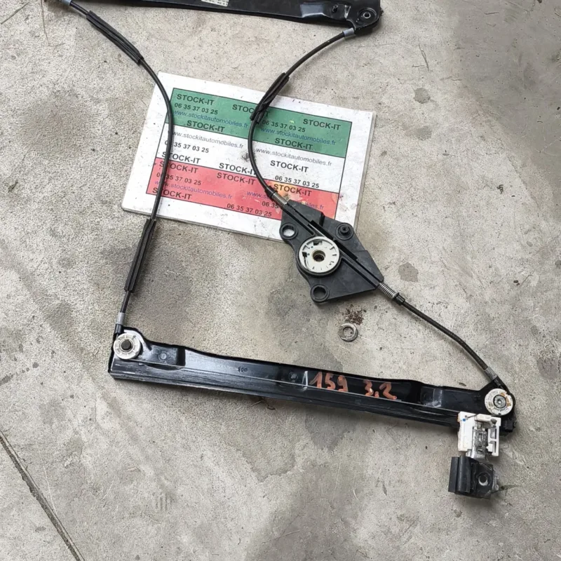 Lève vitre avant Gauche Alfa Roméo 159