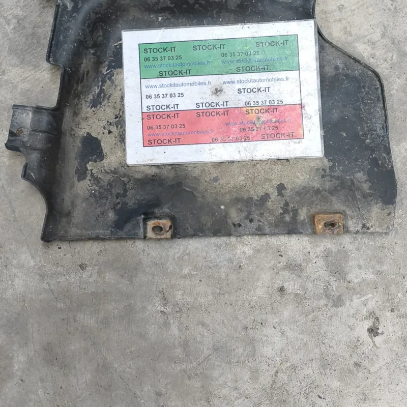 Plaque de protection sous moteur
