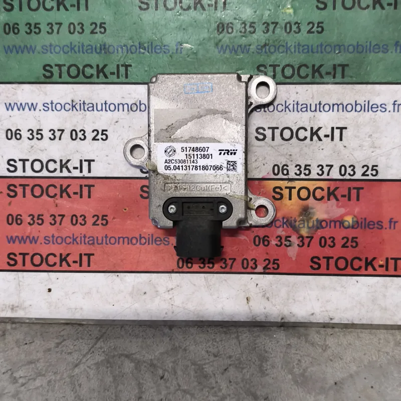 Alfa Roméo 159 capteur accélérateur  51748607