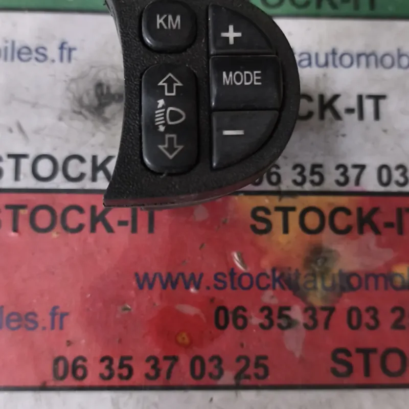 Alfa Roméo 147 Bouton commande réglage hauteur de phares
