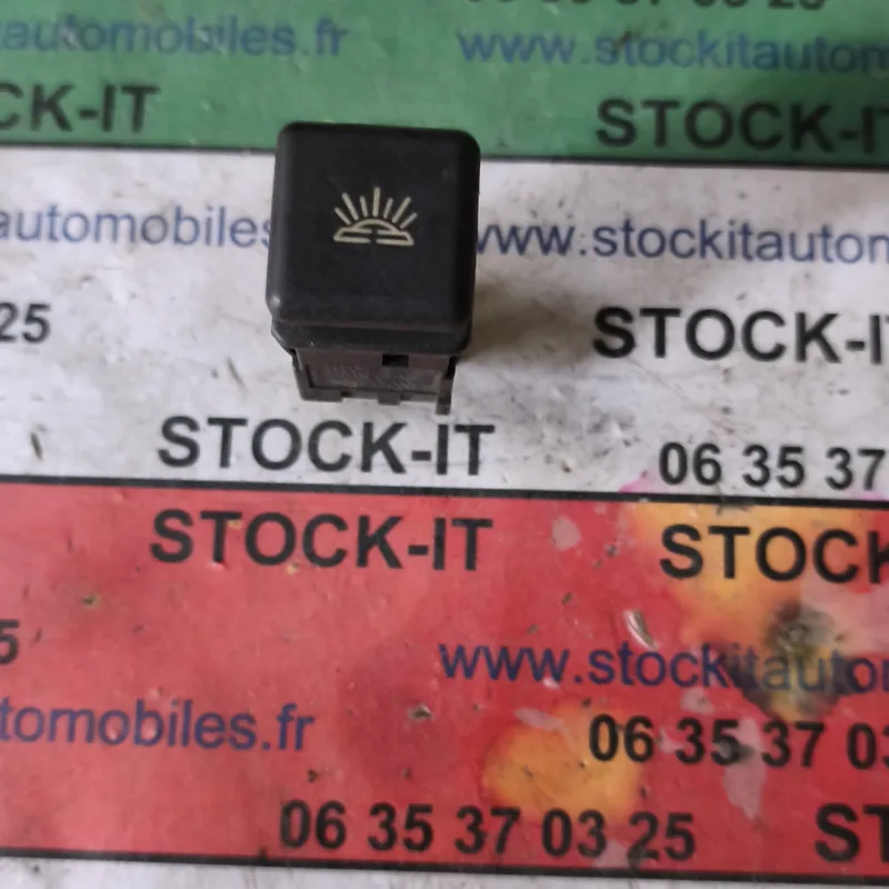 Interrupteur de plafonnier ALFA ROMÉO 75