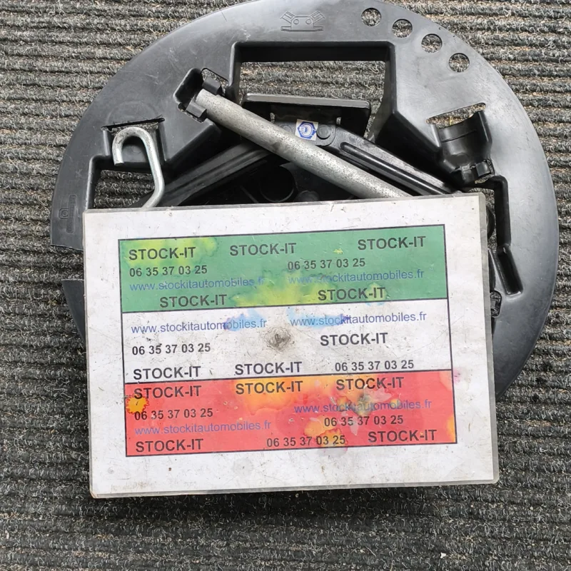 Kit Cric + outils Roue de secours FIAT IDEA