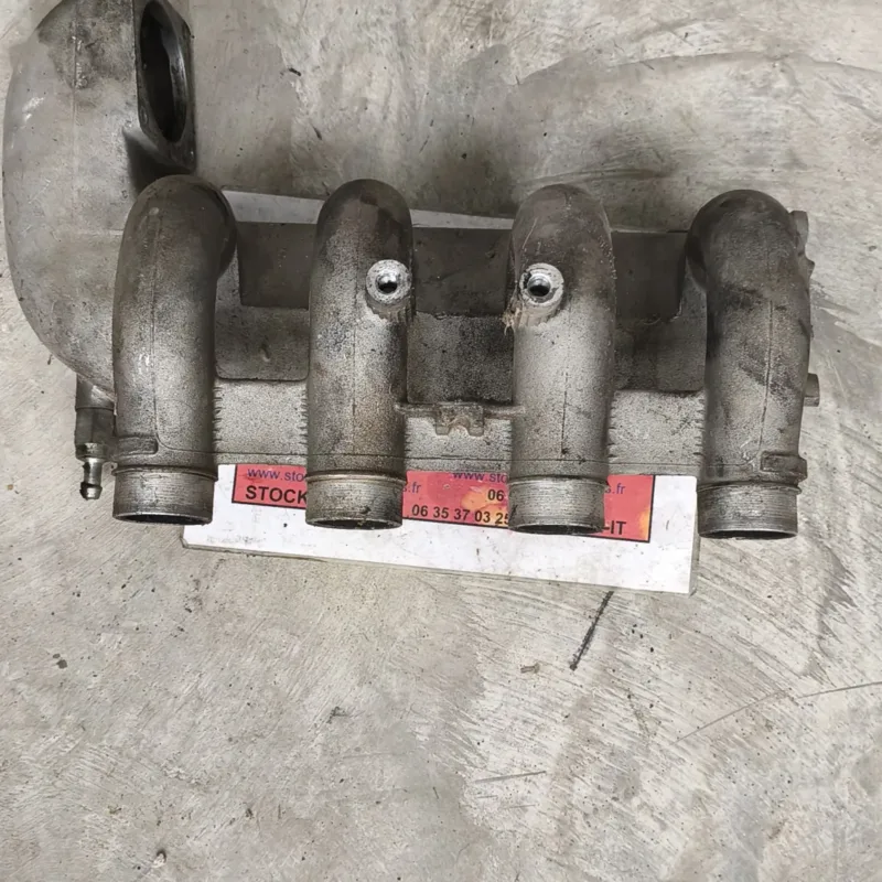 195360810201 Plenum (Collecteur D'Admission) ALFA ROMEO 75 (162_) 13910689