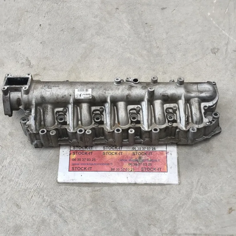 46823853 Plenum (collecteur d'admission)