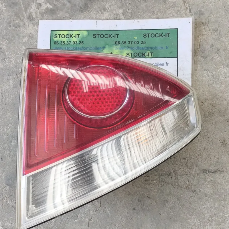 Feu Arrière Gauche MASERATI Quattroporte