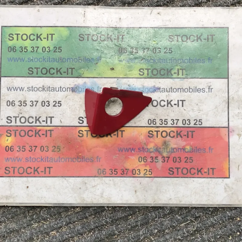Cache serrure avant gauche couleur rouge ALFA ROMÉO 159