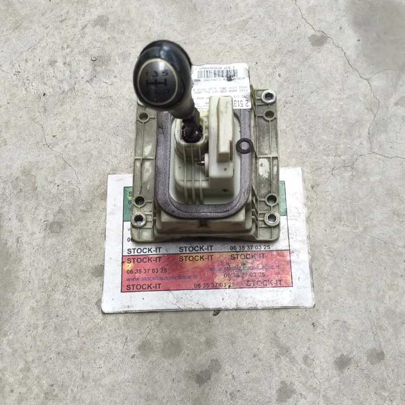 735304982 Fiat Stilo Sélecteur / levier de vitesse