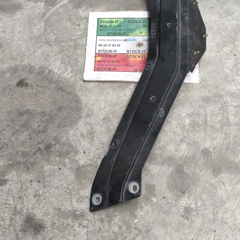 Support de serrure MASERATI Quattroporte, traverse, support supérieur avant 38558