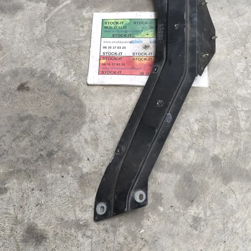 Support de serrure MASERATI Quattroporte, traverse, support supérieur avant 38558