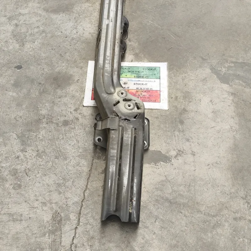 Renfort  inférieur  avant MASERATI Quattroporte