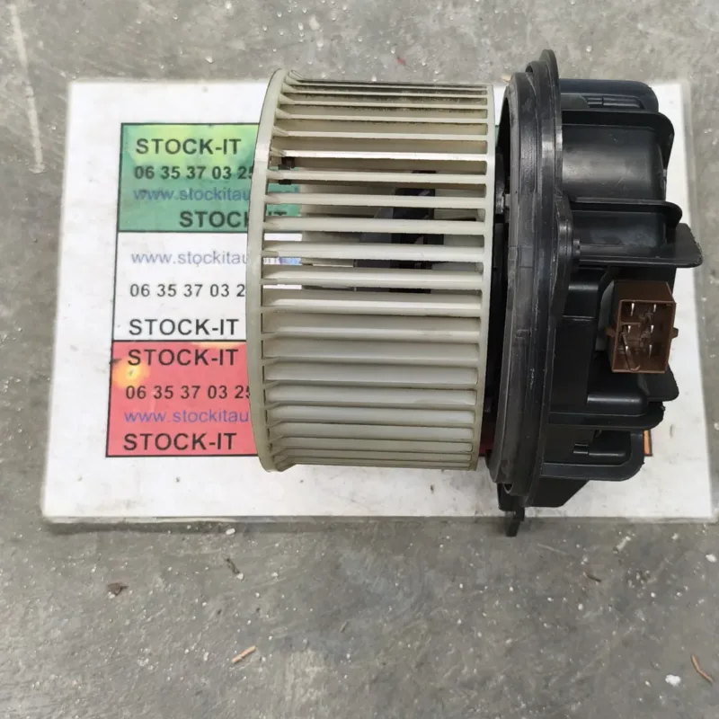 Ventilateur d'habitacle MASERATI Quattroporte 85256600