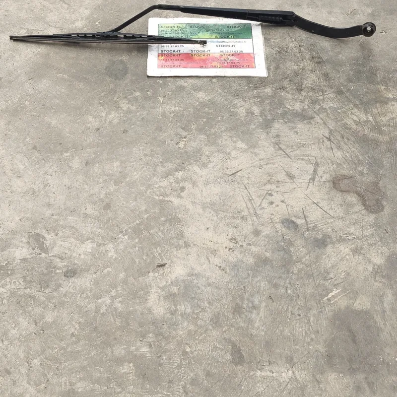 Bras essuie glace arrière MASERATI Quattroporte