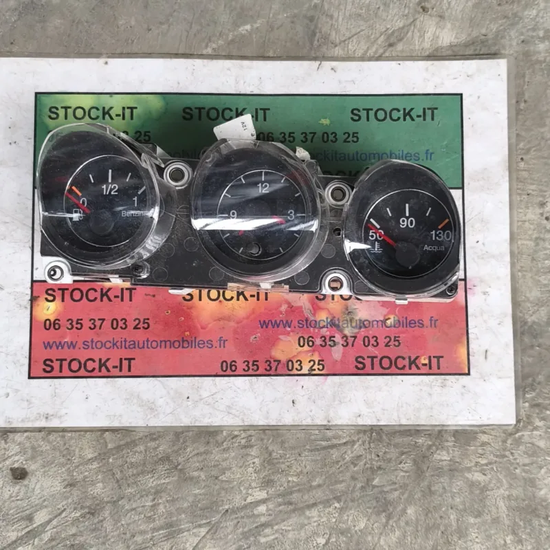 Alfa Romeo  Compteur de vitesse tableau de bord 156034526