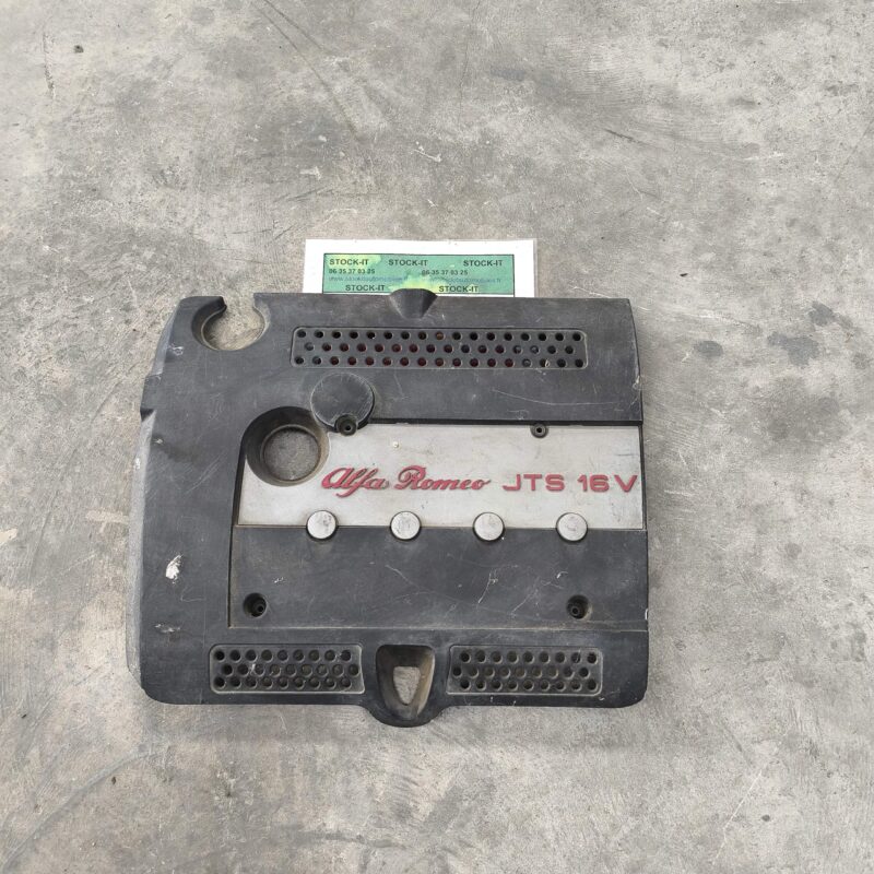 Couvercle cache moteur  JTS 16V